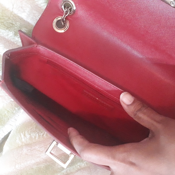 Charles n Keith bag - Picture 7 of 8